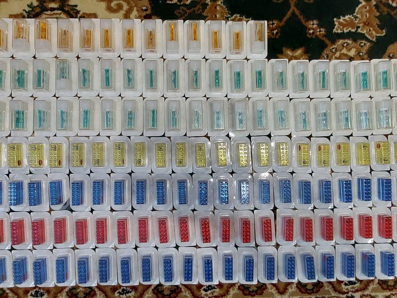 Зубні імпланти